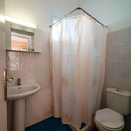 Sagterra Hotel 2*