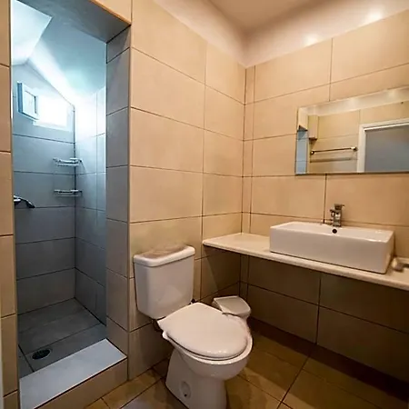 Sagterra Hotel 2*